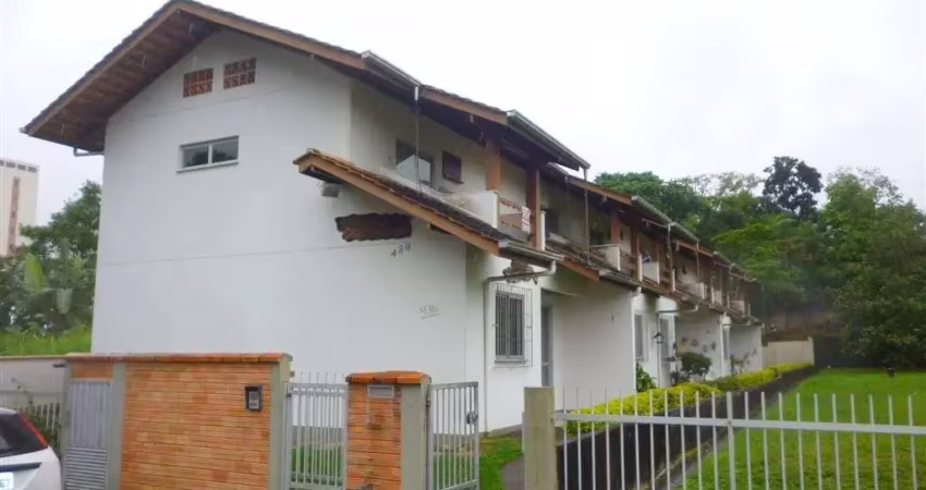 Casa em condomínio fechado com 2 quartos para alugar na Rua São Leopoldo, 436, Vila Nova, Blumenau