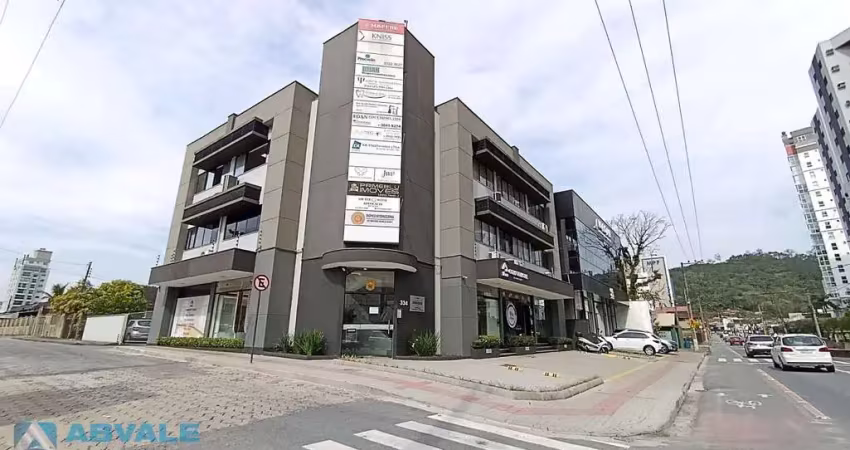 Sala comercial com 1 sala para alugar na Rua Marechal Deodoro, 334, Velha, Blumenau
