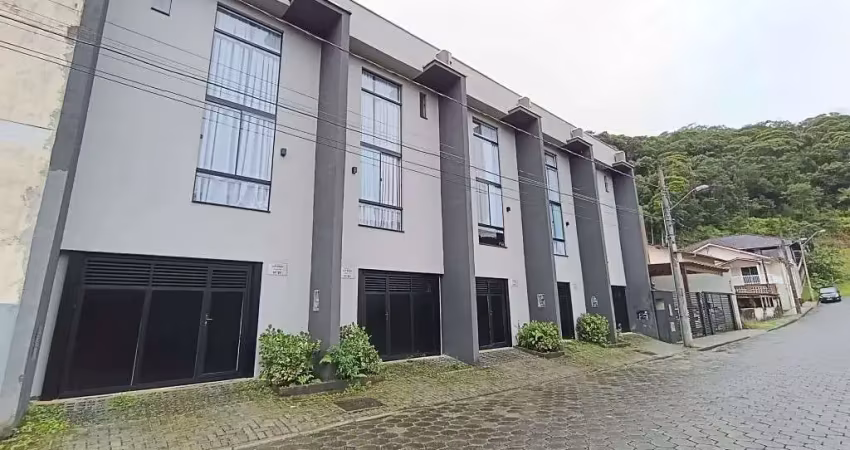 Casa com 1 quarto para alugar na Rua Guaraci, 39, Garcia, Blumenau