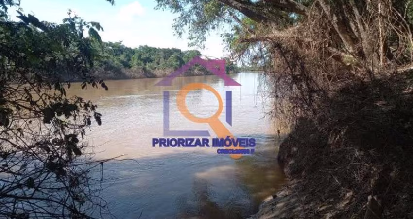 FAZENDA  DUPLA APTIDÃO COM 3.700 HA RICA EM ÁGUA HA EM BRASI