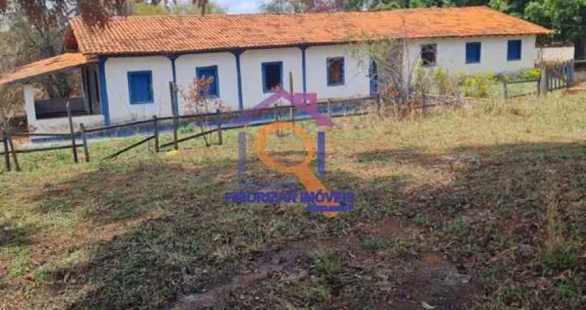 Fazenda dupla aptidão de 117 ha formada em morro da garça-mg