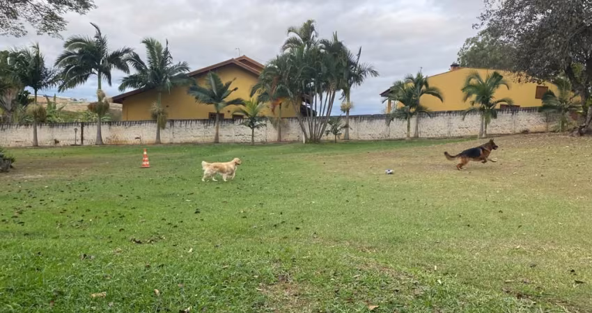 Belo lote com poucas arvores Chacara flórida Itu