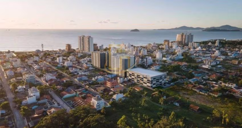 Apartamento de 2 quartos no bairro Itacolomi à 300 metros do mar em Balneário piçarras.