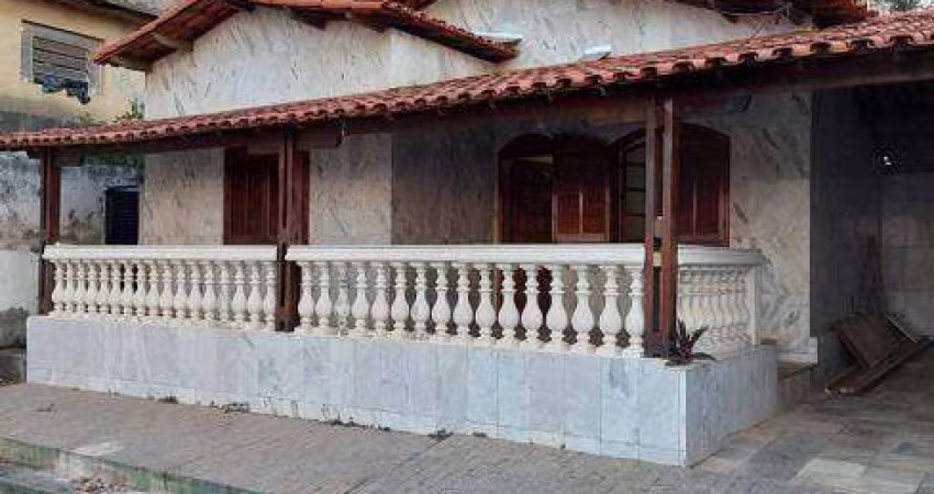 Casa para venda tem 200 metros quadrados com 2 quartos em Candelária - Belo Horizonte - MG