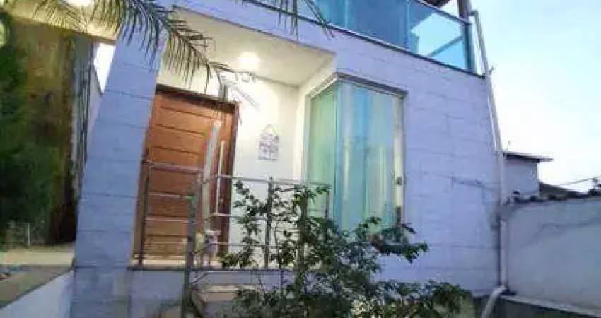 Casa para venda com 150 metros quadrados com 3 quartos em Vila Cloris - Belo Horizonte - MG
