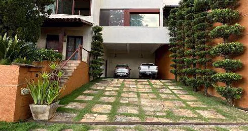 Casa para venda possui 600 metros quadrados com 4 quartos em Residencial Sul - Nova Lima - MG