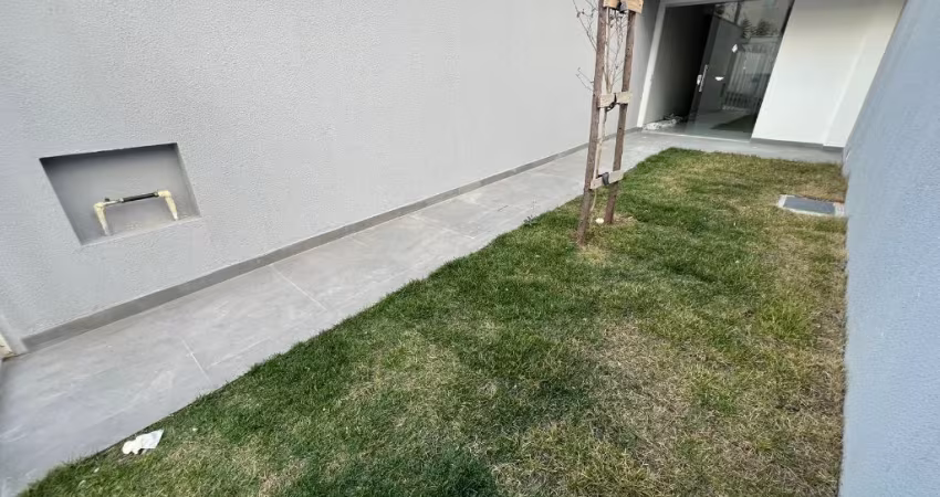 Mega oportunidade de casa geminada no bairro Planalto