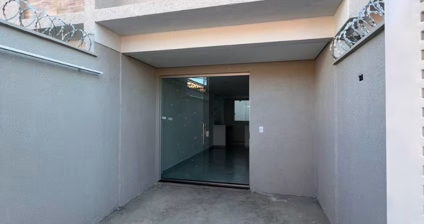 Mega oportunidade de casa geminada no bairro Planalto