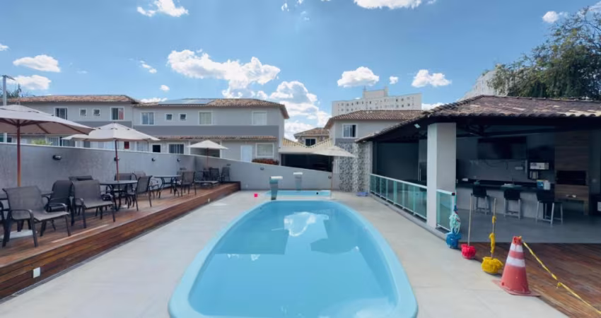 Casa duplex em condomínio fechado no bairro Castelo – Segurança, lazer e conforto!