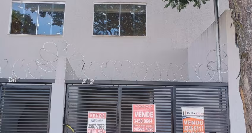 Oportunidade, Casa  Triplex á venda no Bairro Céu Azul