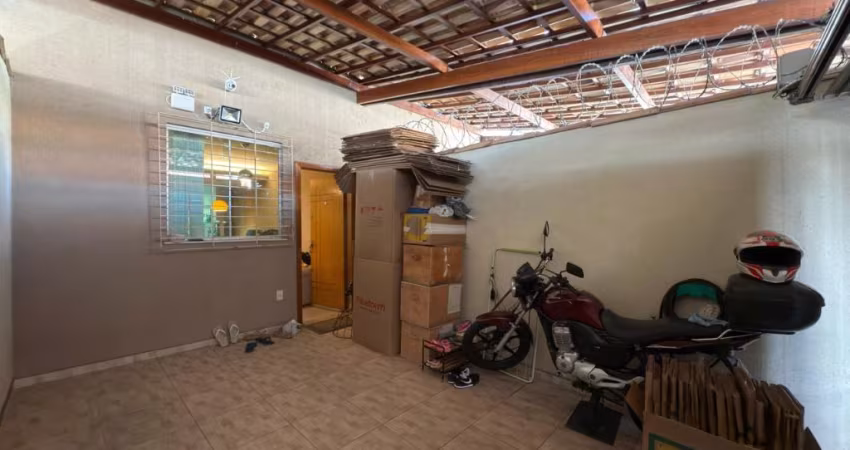 Casa Geminada Duplex com Entrada Individual – Conforto e Excelente Acabamento