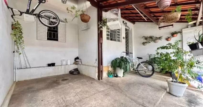 Oportunidade casa a venda  no bairro santa amélia,  , belo horizonte