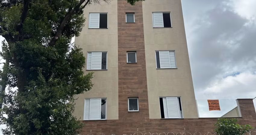 Oportunidade de cobertura em ótima localização no bairro Santa Terezinha