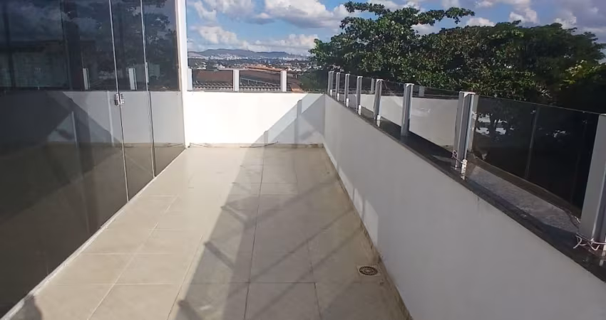 Oportunidade de cobertura com em ótima localização no bairro Santa Mônica