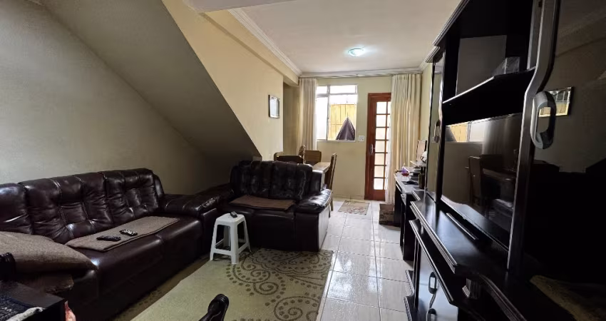 Casa em Condomínio à Venda em São João Batista - Belo Horizonte