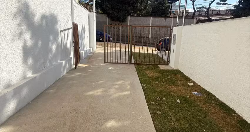 Maravilhosa casa nova, linda e com entrada independente no coração do santa branca!