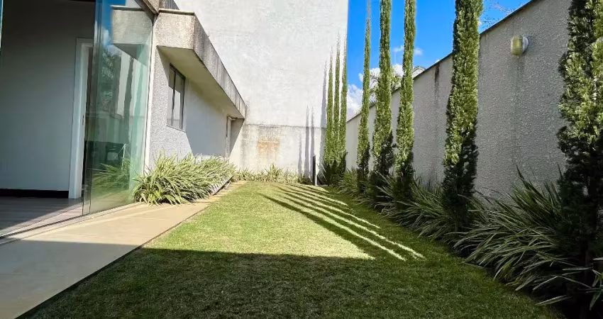 Casa em condomínio fechado com 4 quartos à venda no Portal do Sol, Contagem 