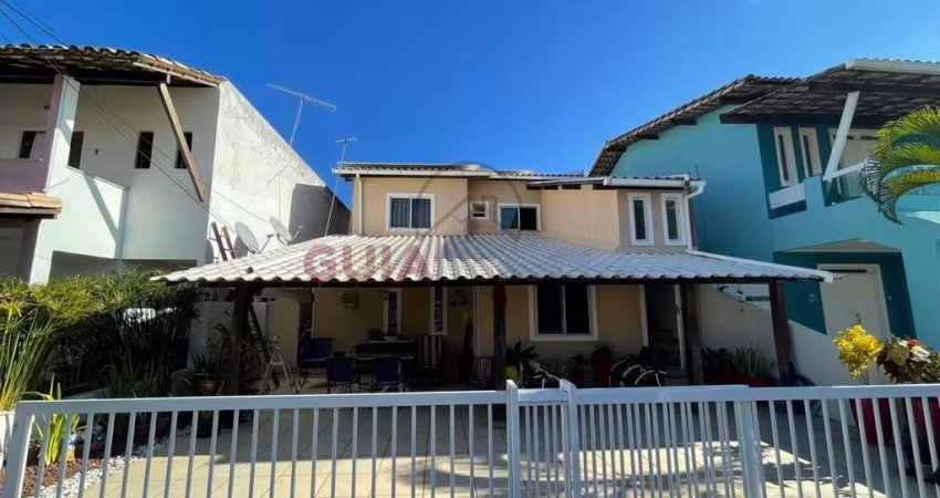 Casa em Condomínio para Venda em Salvador, Piatã, 5 dormitórios, 3 suítes, 4 banheiros, 2 vagas