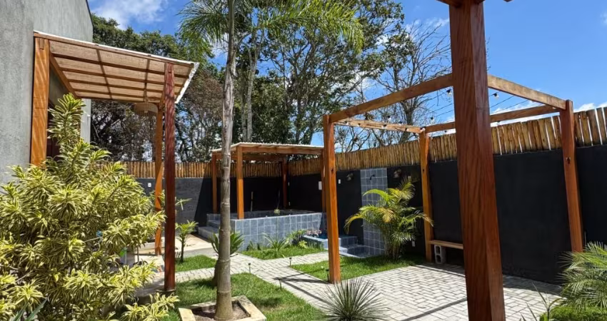 Casa no Pq. São Martinho com 2 dormitórios, 2 suítes, 3 vagas de garagem, 110 m²