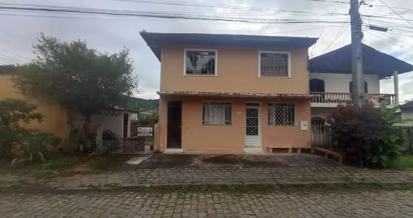 Casa com 3 quartos à venda na Almirante Frederico de Oliveira, 1, Vila Santo Antônio, Morretes