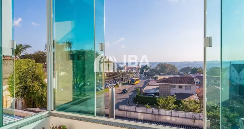 Próximo ao portal do parque tanguá com linda area gourmet e bela vista