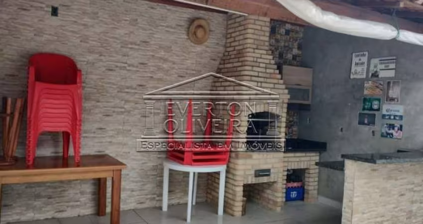 Casa com 2 quartos à venda na Cidade Nova Jacareí, Jacareí 