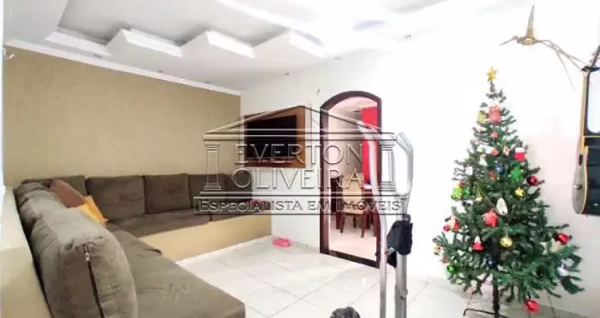 Casa com 5 quartos à venda no Jardim Emília, Jacareí 