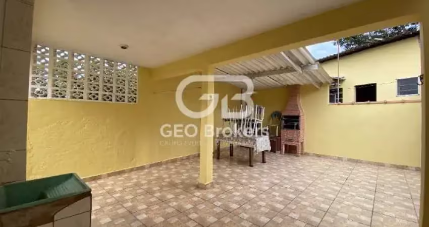 Casa com 4 quartos à venda na Cidade Nova Jacareí, Jacareí 