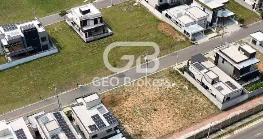 Terreno em condomínio fechado à venda no Loteamento Floresta, São José dos Campos 