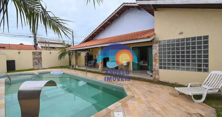 Casa com 3 dormitórios à venda, 225 m² por R$ 850.000,00 - Jardim Marcia - Peruíbe/SP