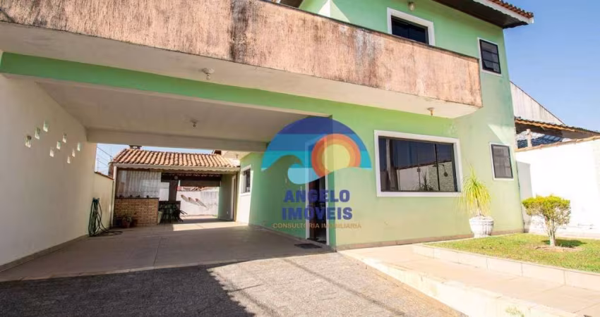 Sobrado com 3 dormitórios à venda, 150 m² por R$ 640.000,00 - Estância São José - Peruíbe/SP