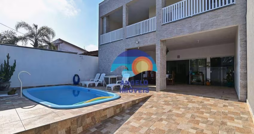 Sobrado lado praia com 6 dormitórios à venda, 240 m² por R$ 1.060.000 - Parque Balneário Oásis - Peruíbe/SP