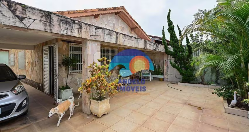 Casa com 3 dormitórios à venda, 151 m² por R$ 425.000,00 - Balneário Três Marias - Peruíbe/SP