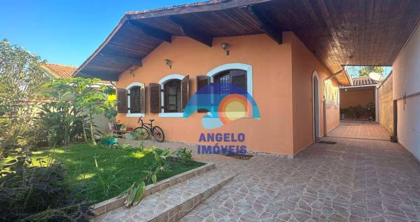 Casa com 3 dormitórios à venda, 140 m² por R$ 390.000,00 - Arpoador - Peruíbe/SP