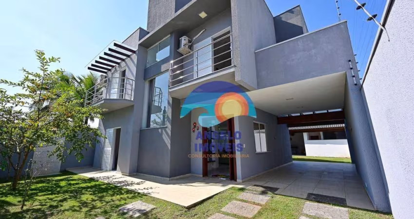 Sobrado com 3 dormitórios à venda, 212 m² por R$ 1.200.000,00 - Estância São José - Peruíbe/SP