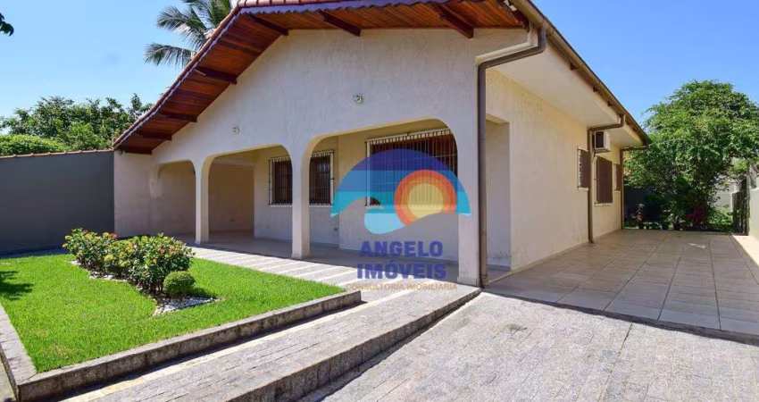 Casa com 2 quartos à venda, 107 m² por R$ 530.000 - Balneário Stella Maris - Peruíbe/SP