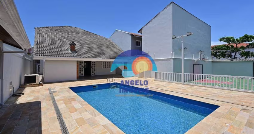 Sobrado com 3 quartos  à venda, 420 m² por R$ 1.200.000 - Cidade Nova Peruibe - Peruíbe/SP