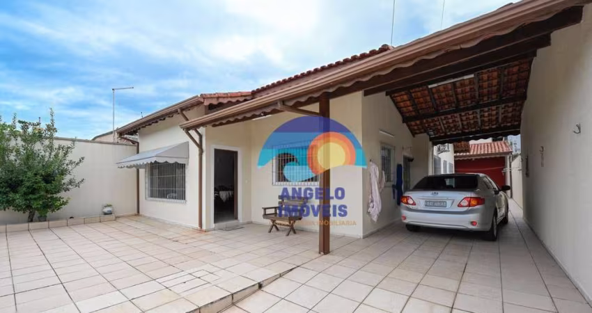 Casa com 3 quartos  à venda, 180 m² por R$ 620.000 - Arpoador - Peruíbe/SP