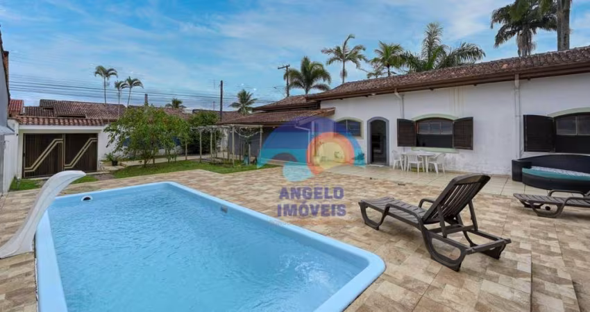 Casa com 3 dormitórios à venda, 114 m² por R$ 750.000,00 - Parque Balneario Oasis - Peruíbe/SP