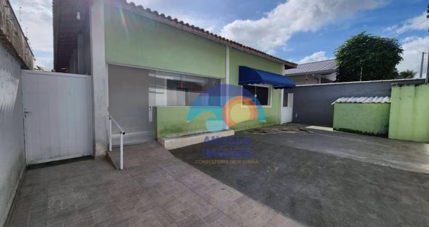 Casa com 4 dormitórios para alugar, 180 m² por R$ 2.800/mês - Balneário Florida - Peruíbe/SP