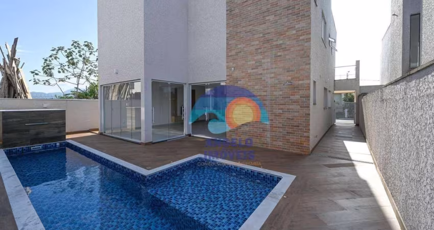Sobrado com 4 dormitórios à venda, 242 m² por R$ 1.350.000,00 - Bougainvillee IV - Peruíbe/SP