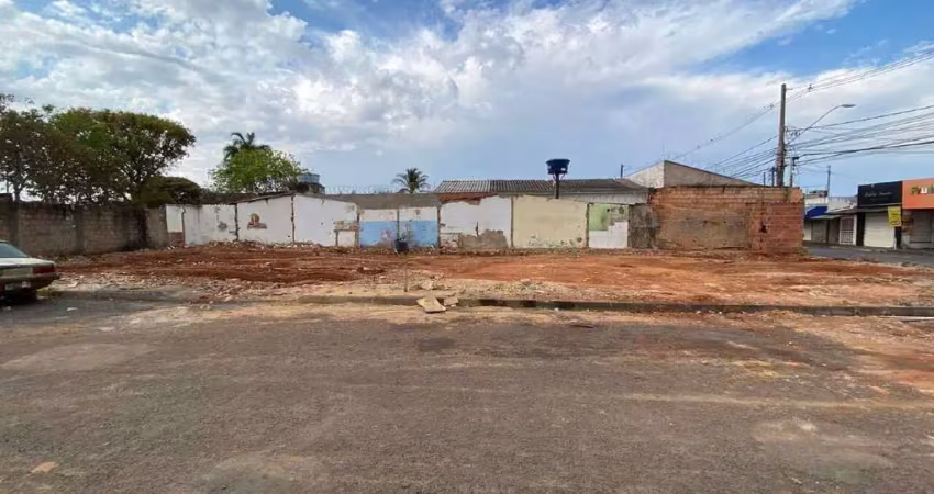 Oportunidade única - terreno de esquina no bairro custódio pereira