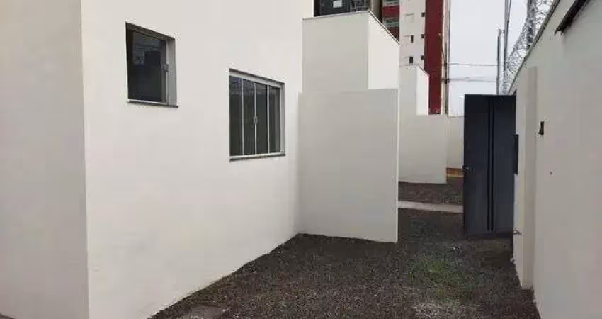 Casa à venda, 2 quartos, 1 suíte, jardim holanda - uberlândia/mg