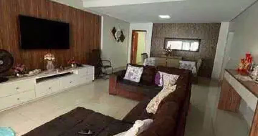 Casa à venda, 3 quartos, 2 suítes, 4 vagas, SANTA LUZIA - Uberlândia/MG