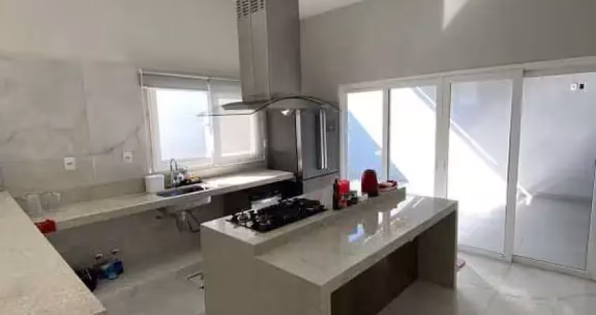 Casa com 2 quartos à venda na Rua Chiquinha Gonzaga, Minas Gerais, Uberlândia