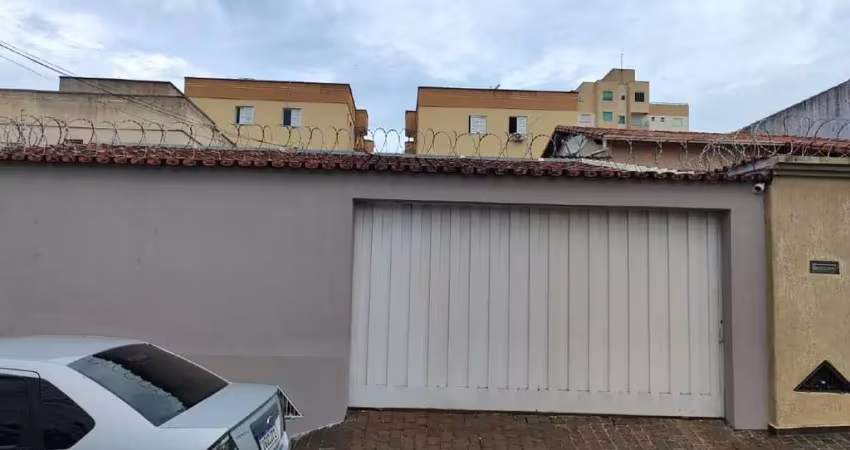 Excelente casa a venda em uma otima localização no jardim finotti em uberlândia