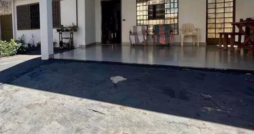 Casa à venda, 4 quartos, 2 suítes, 2 vagas, Brasil - Uberlândia/MG