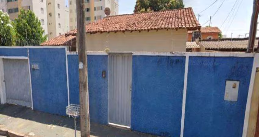 Casa à venda, 3 quartos, 1 suíte, 3 vagas, Saraiva - Uberlândia/MG