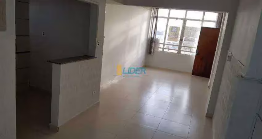 Apartamento à venda, 3 quartos, 1 suíte, 1 vaga, centro - uberlândia/mg