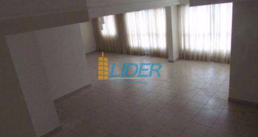Apartamento à venda, 4 quartos, 3 suítes, 2 vagas, Vigilato Pereira - Uberlândia/MG